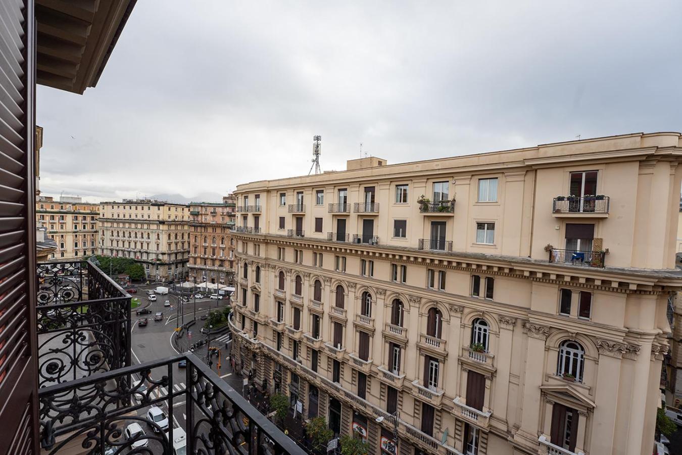 Greros H. Rooms Napoli Centro By Clapa Group Dislocated Hospitality Екстериор снимка